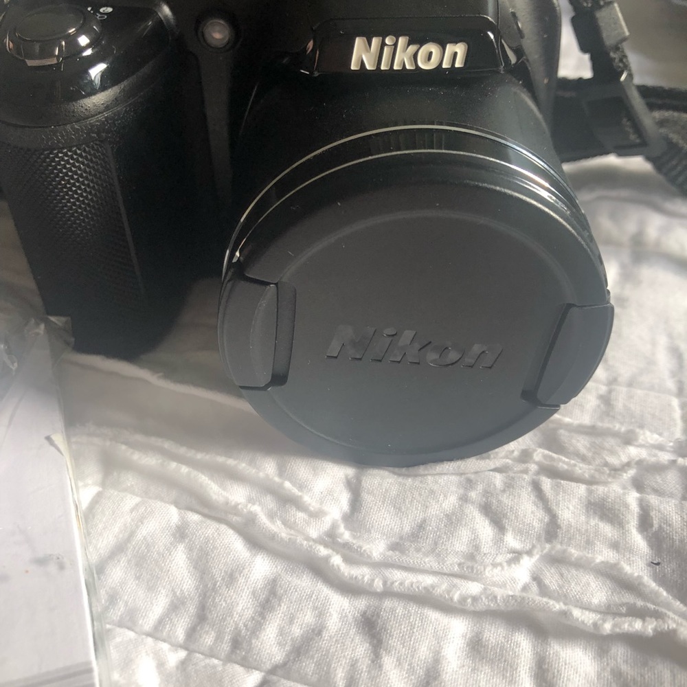 Nikon Coolpix L330 - 20.2 MP Digital Camera with 26x zoom